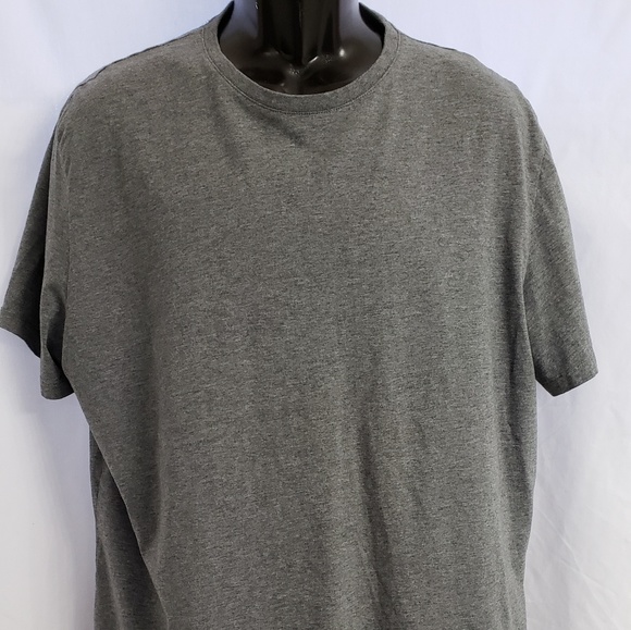 Calvin Klein Other - Calvin Klein comfortable grey t-shirt